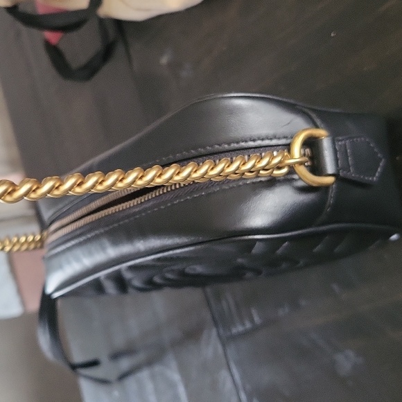 Gucci Handbag - Picture 3 of 4